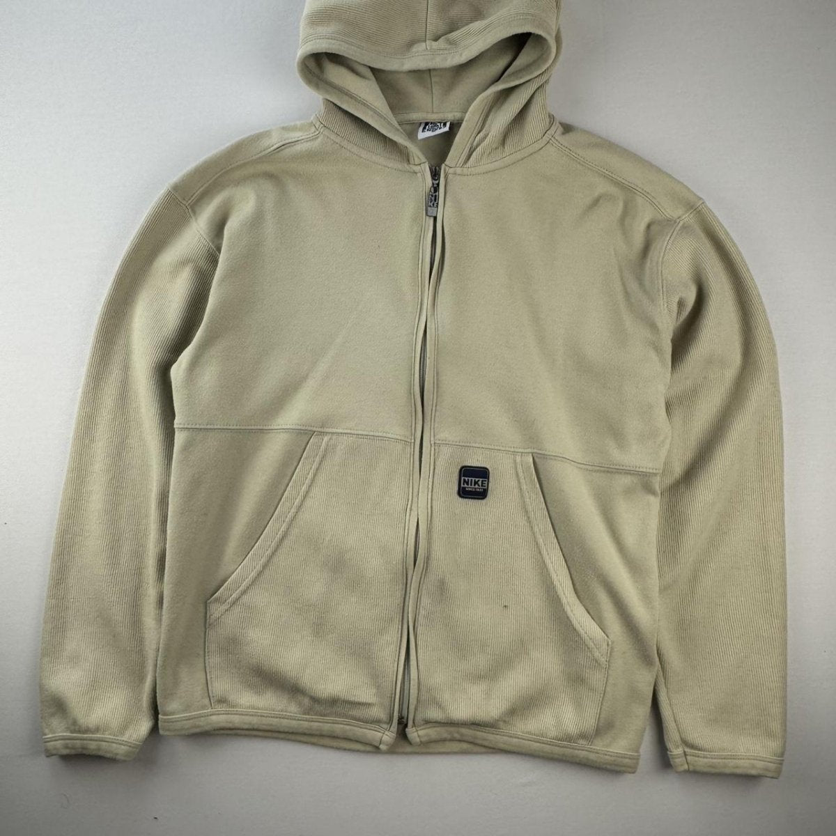1990s Nike Embroidered Spellout Full Zip Fleece Hoodie S - Threads Uncovered