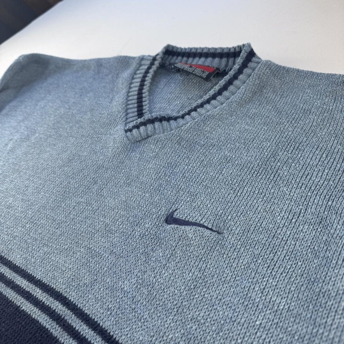 1990s Nike Embroidered Swoosh Panel Knitted Jumper L - Threads Uncovered