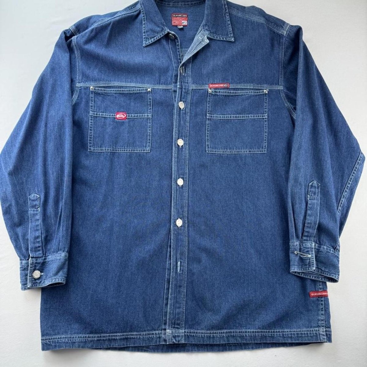1990s Quiksilver Lightweight Denim Oversized Button Down Surf Shirt M - Threads Uncovered