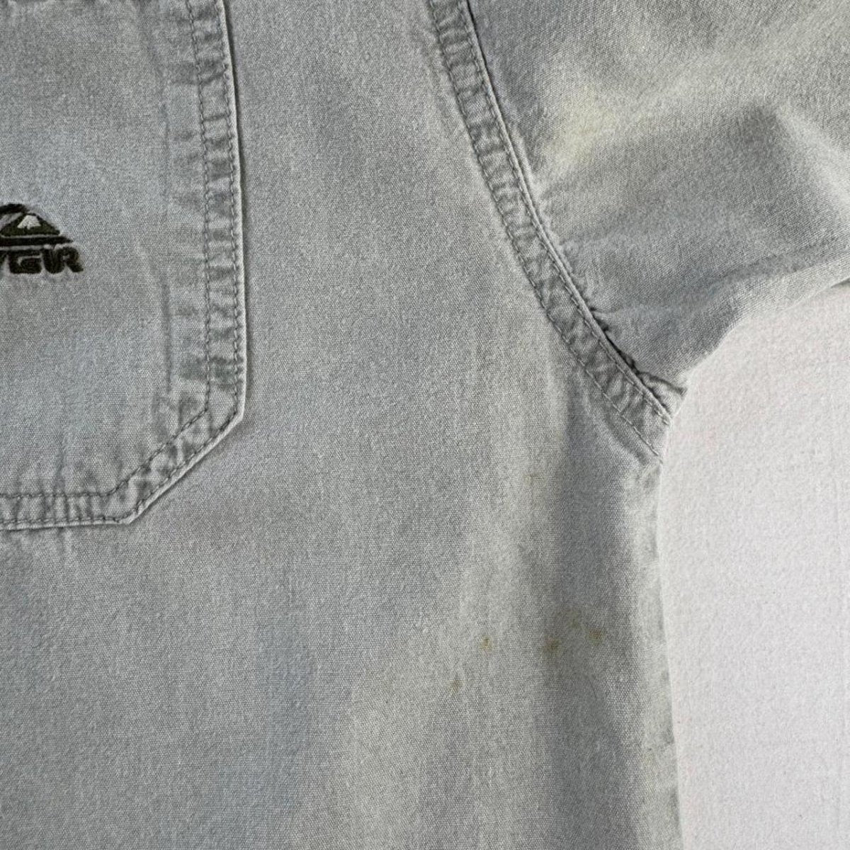 1990s Stone Grey Quiksilver Surf Button Down Shirt XL - Threads Uncovered