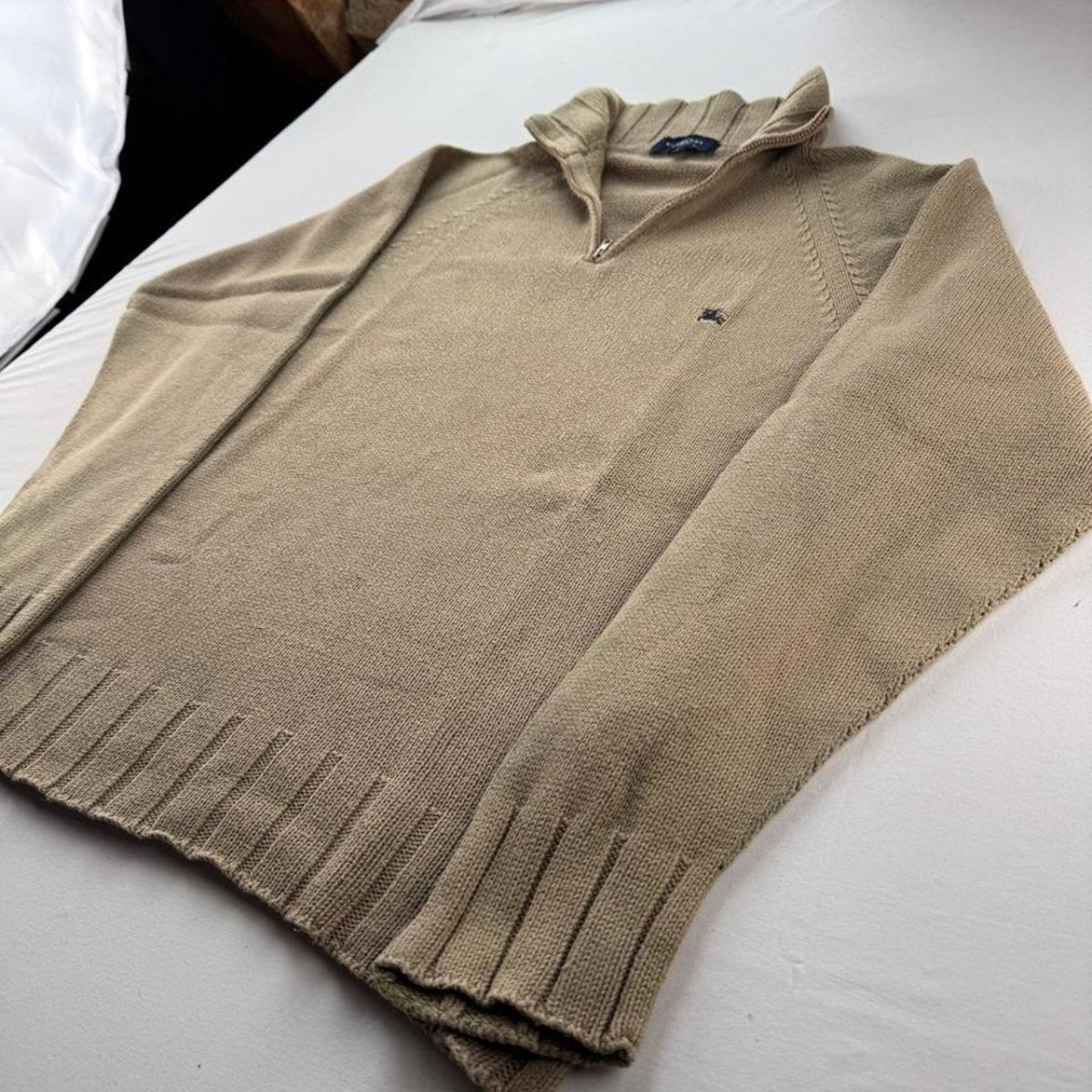 2000s Burberry Beige Cotton Quarter Zip S - Threads Uncovered
