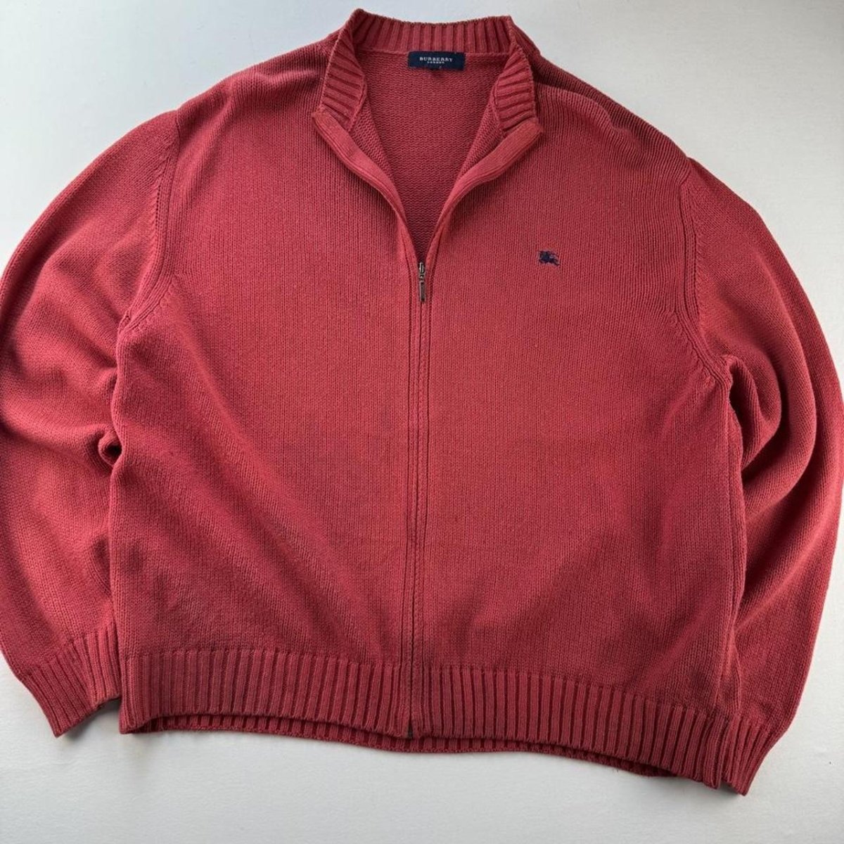 XL - Threads Uncovered