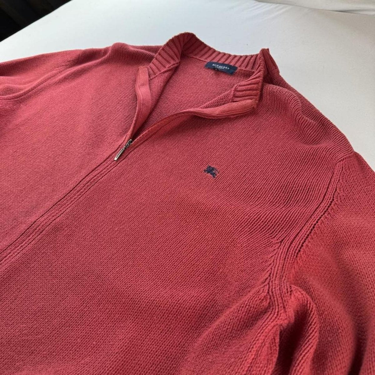 2000s Burberry Embroidered Logo Thick Knitted Full Zip Jumper L/XL - Threads Uncovered
