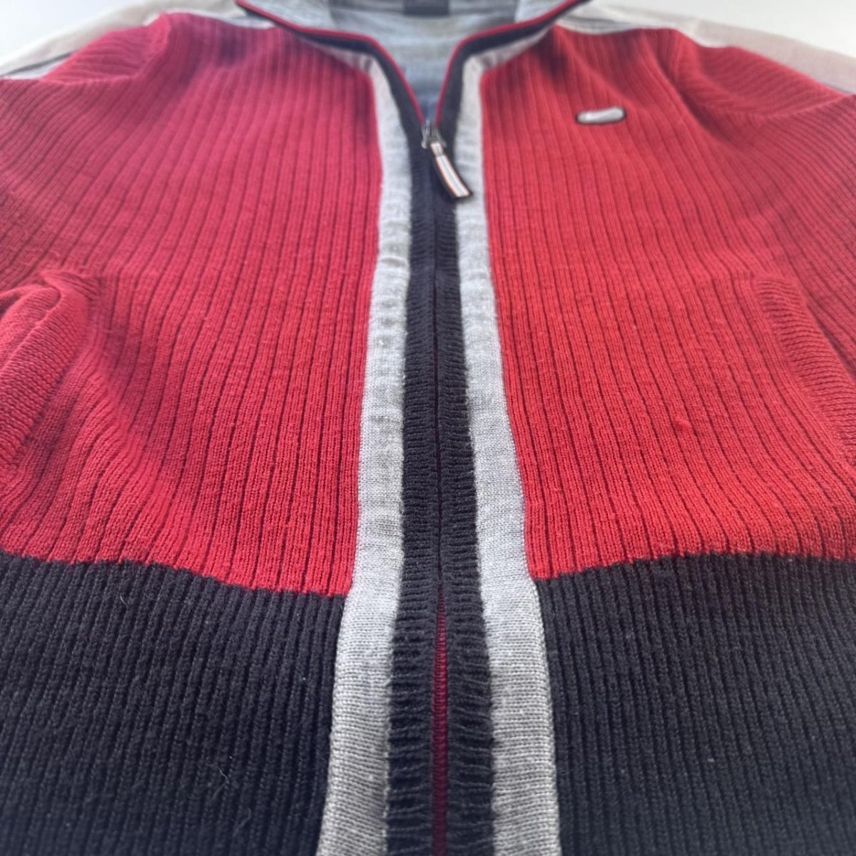 2000s Nike Knitted Full Zip Womens Large - Threads Uncovered