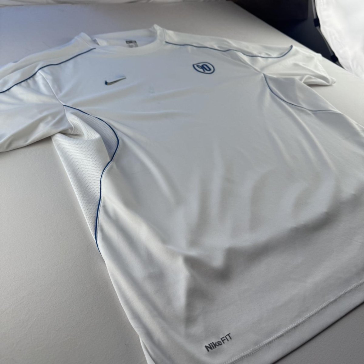 2000s Nike T90 T-Shirt XL - Threads Uncovered