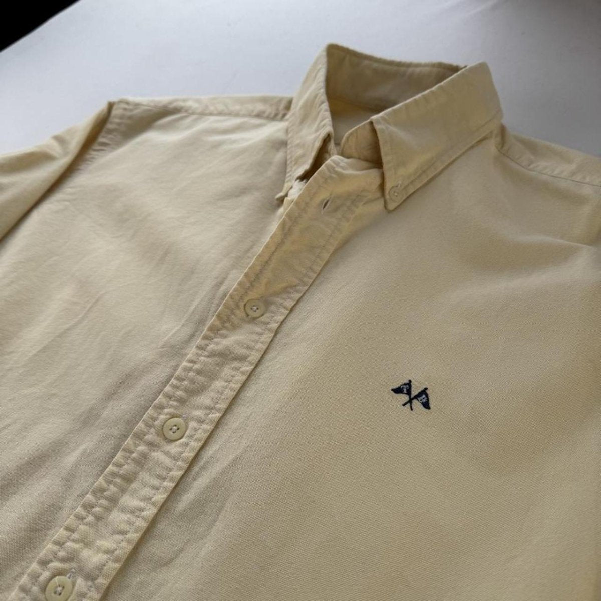 2000s Thomas Burberry Embroidered Yellow Button Down Shirt M - Threads Uncovered