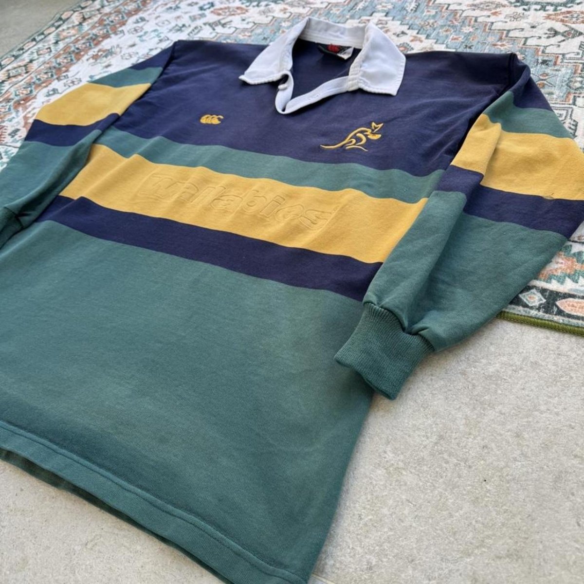 2001 Australia Wallabies Long Sleeve Rugby Polo L - Threads Uncovered