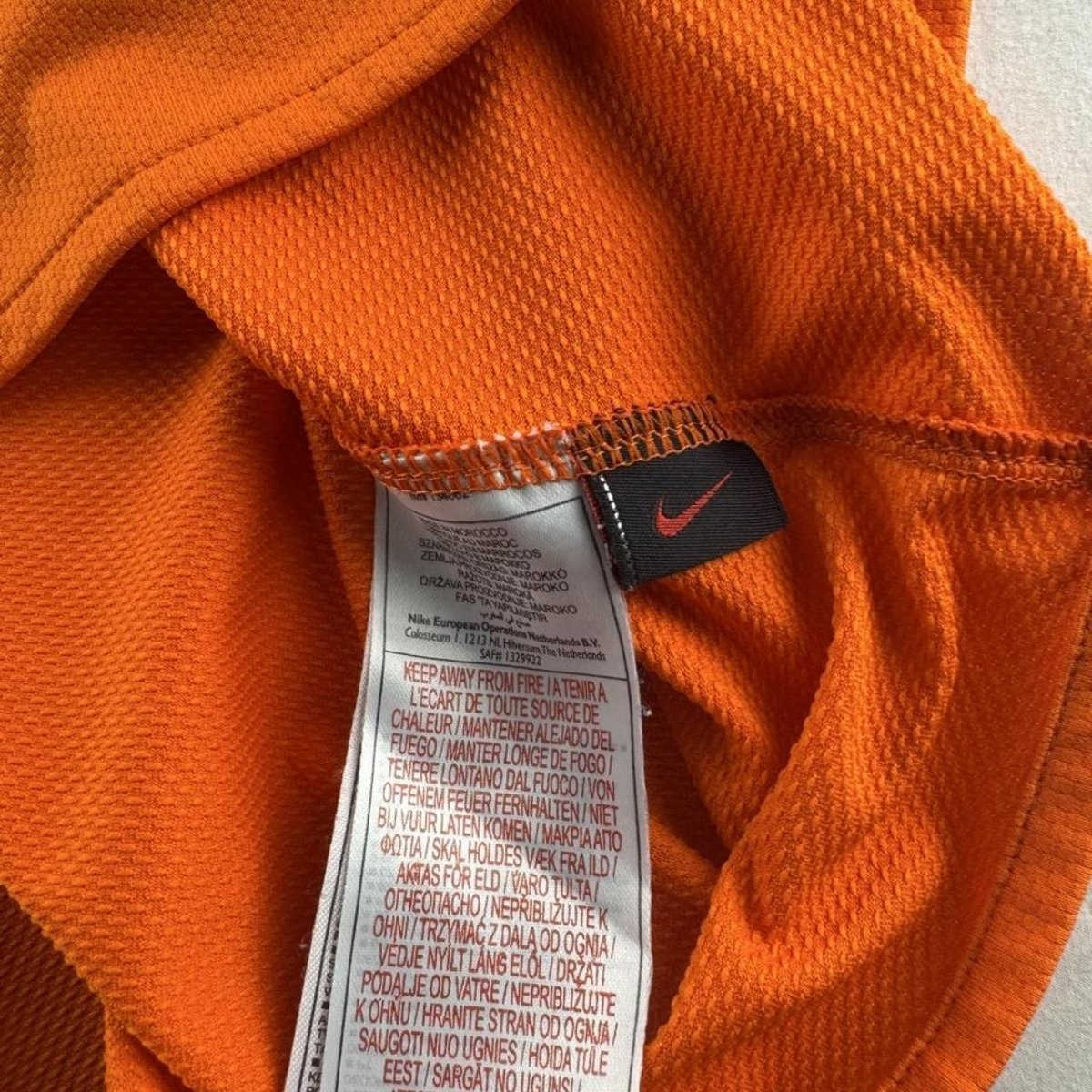 2008/09 Nike Netherlands Home Playing Jersey L - Threads Uncovered