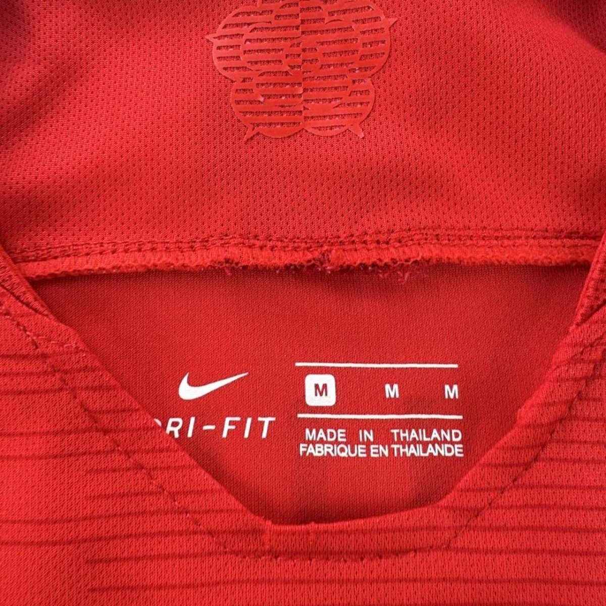 2018-19 Nike England Gary Cahill Football Jersey M - Threads Uncovered