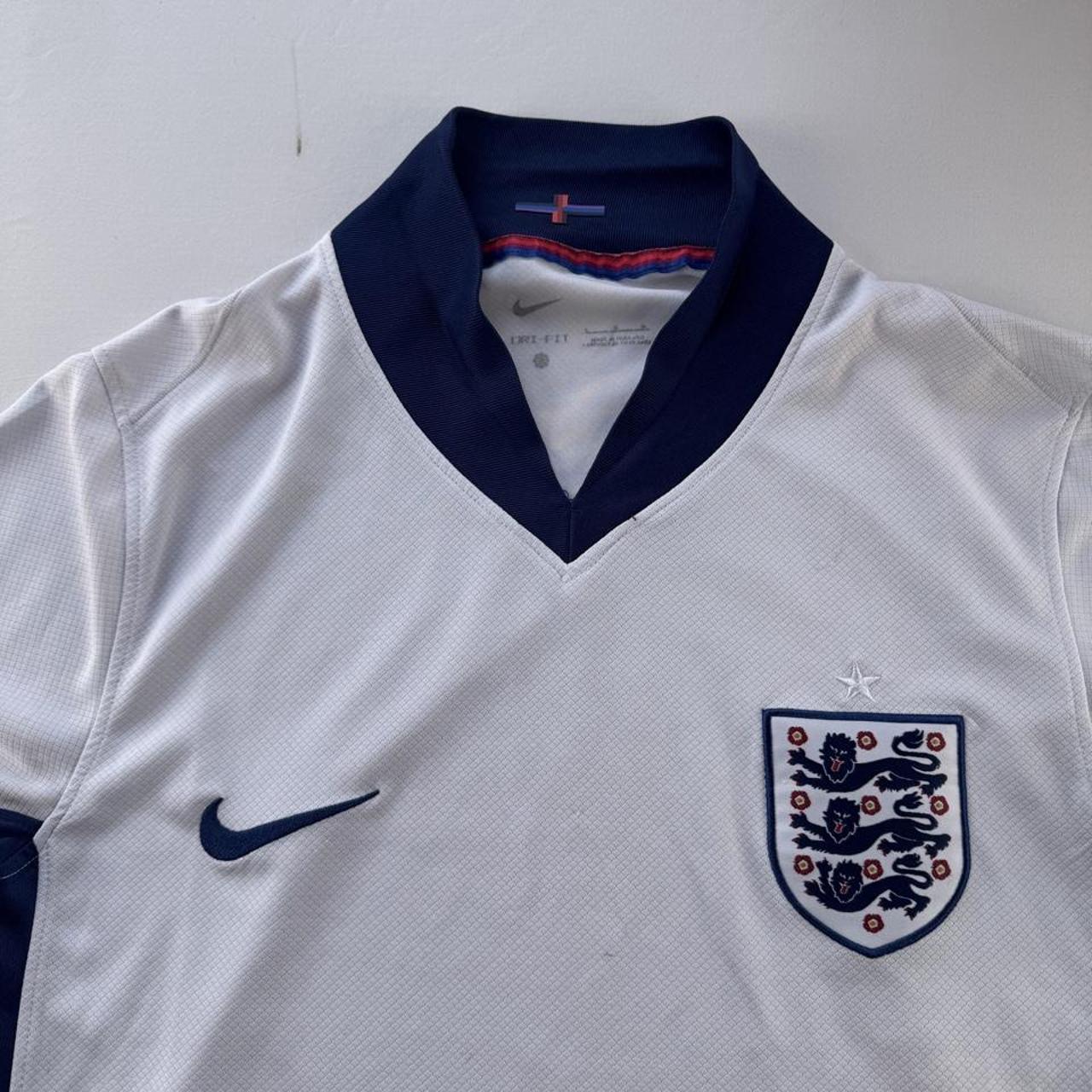 Modern Nike England Football Home 22-23 Shirt L