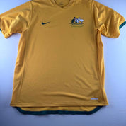 Mid 2000s Nike Australia Home Jersey L