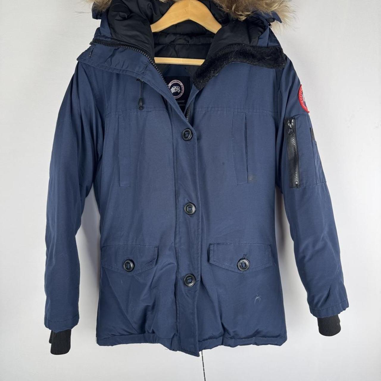 Canada Goose black Montebello jacket with logo patch and quilted design.