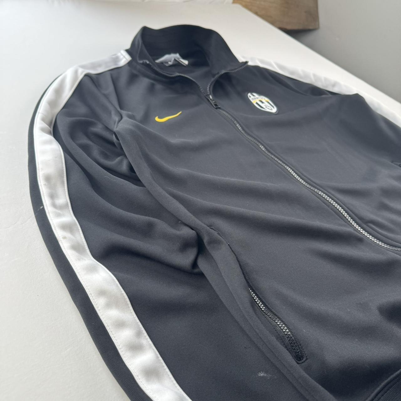 Mid 2000s Nike Embroidered Juventus Track Jacket L