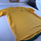 Mid 2000s Nike Australia Home Jersey L