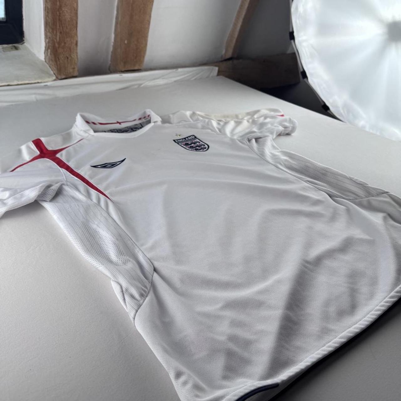 2005-07 Umbro England Home Jersey M