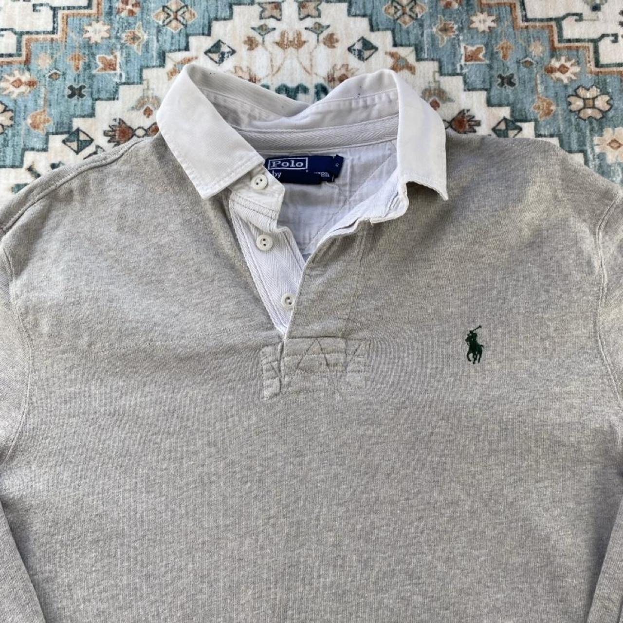 Polo Ralph Lauren grey rugby polo shirt with green pony logo and classic fit.