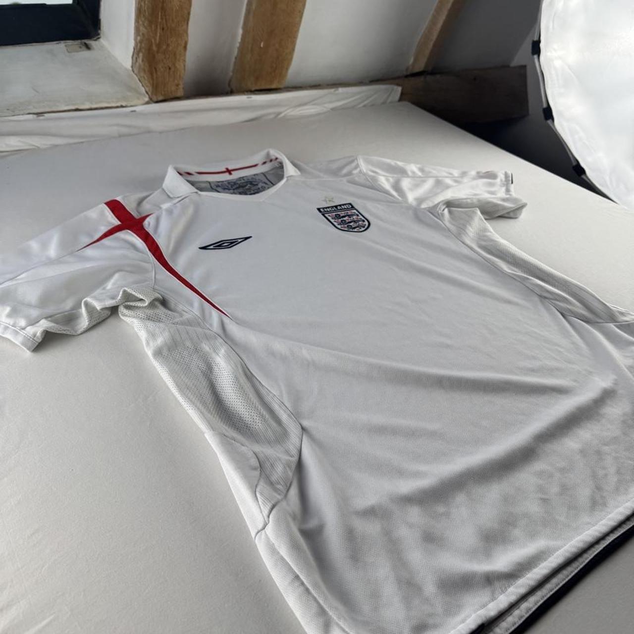 2005-07 Umbro England Home Jersey L