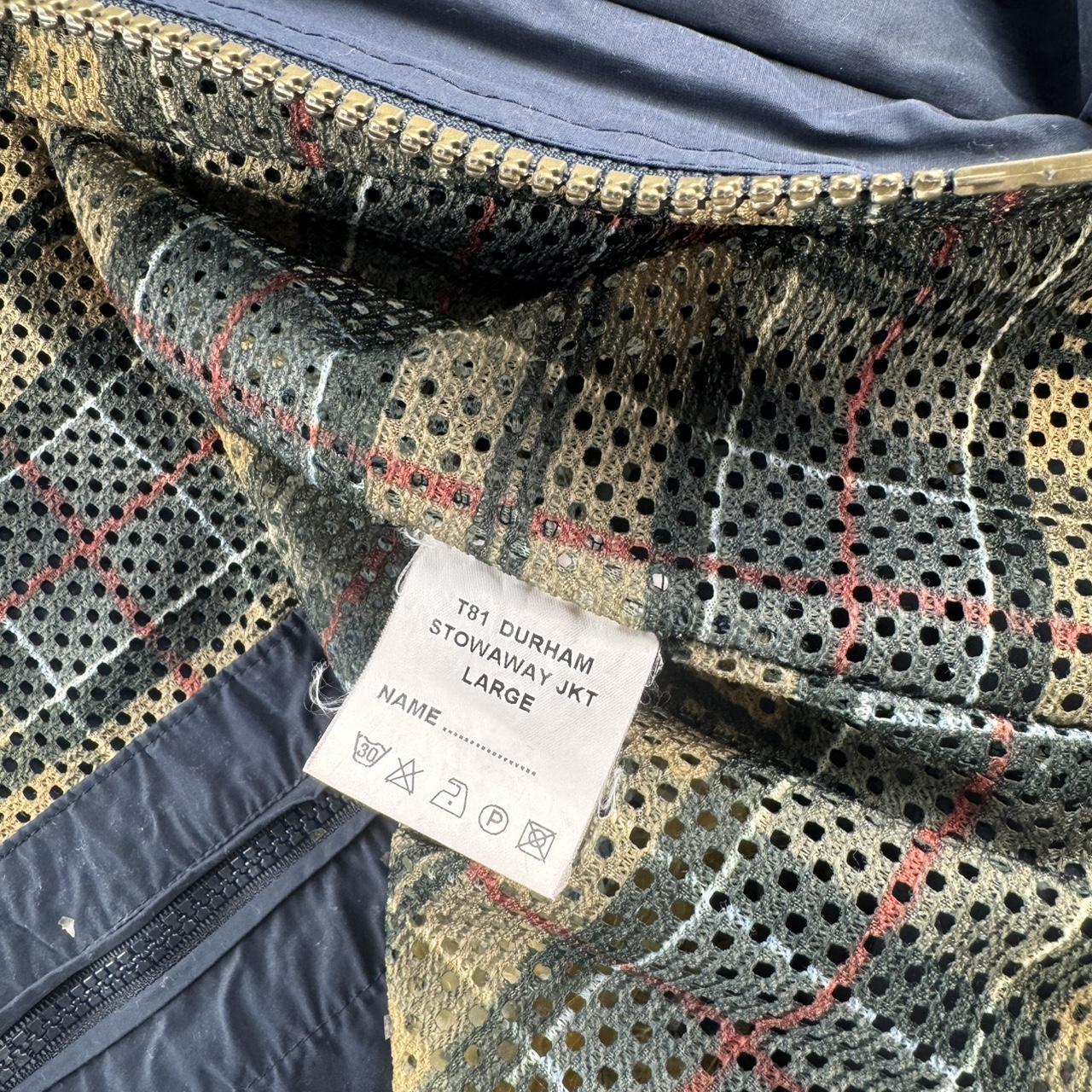 Modern Barbour Navy Durham Stowaway Jacket L