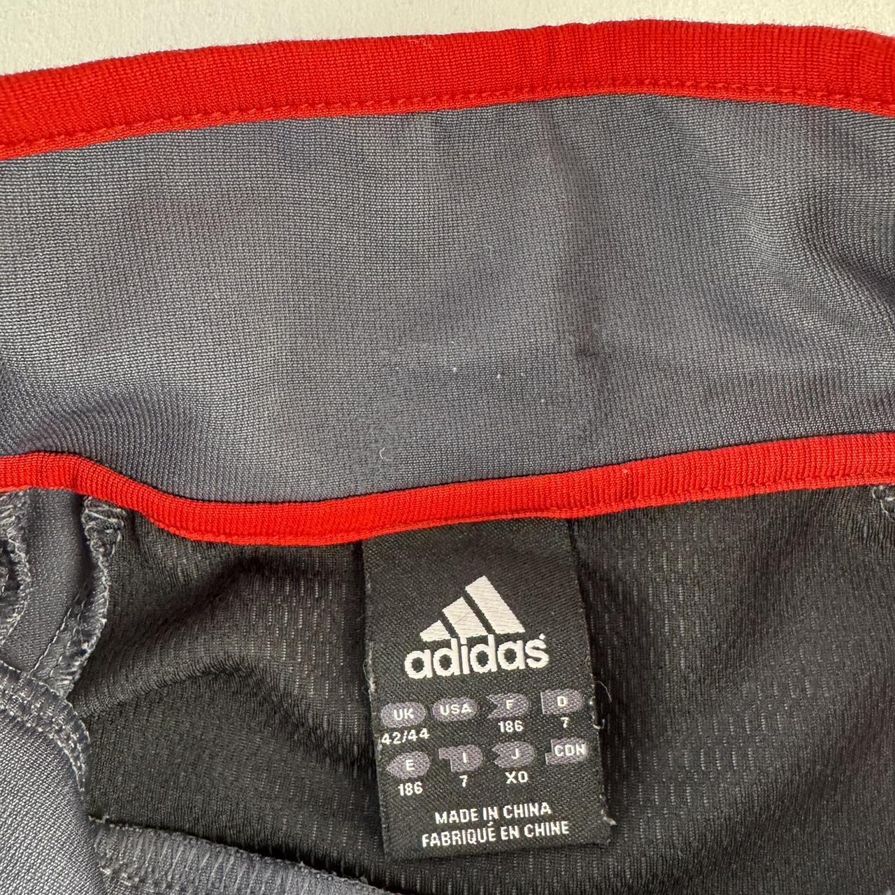 Adidas Early 2000s Liverpool Training Jumper L