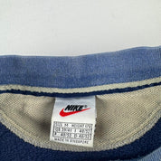 Distressed 1990s Nike Embroidered Swoosh Sweatshirt S