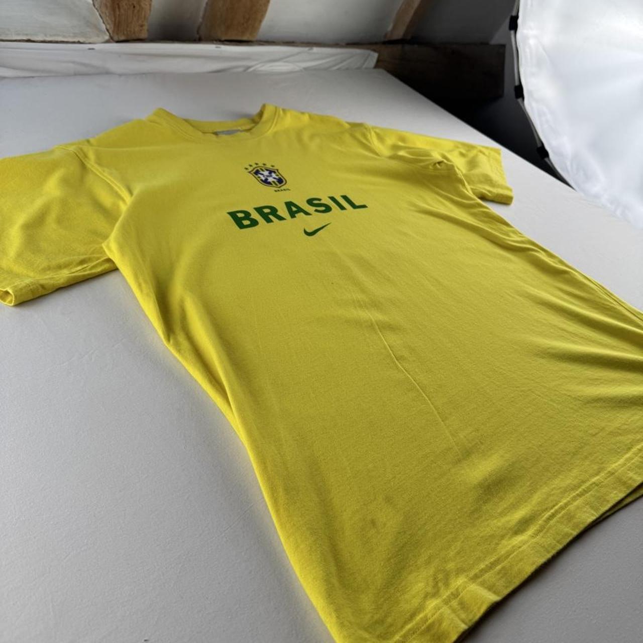 Early 2000s Nike Brazil R9 Ronaldo T Shirt L