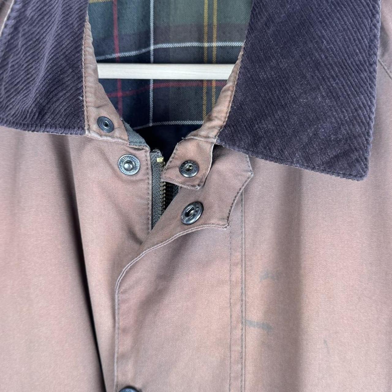 Barbour brown lightweight Beaufort jacket with subtle wear and relaxed fit.