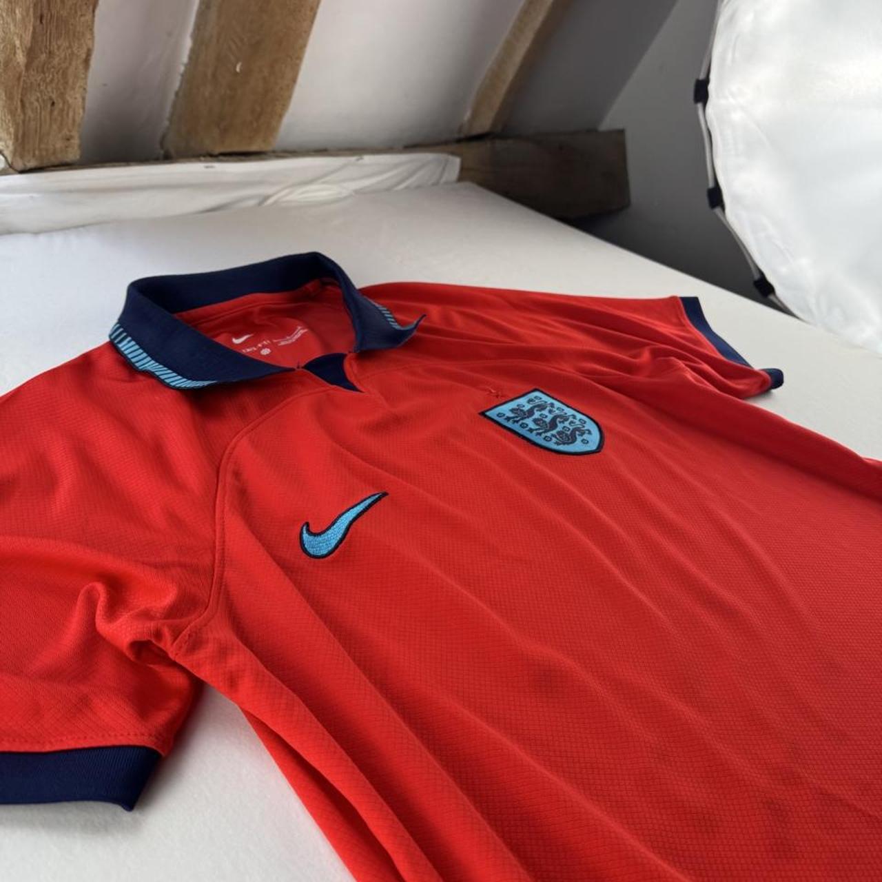 Nike England 2022-23 Away Playing Shirt L