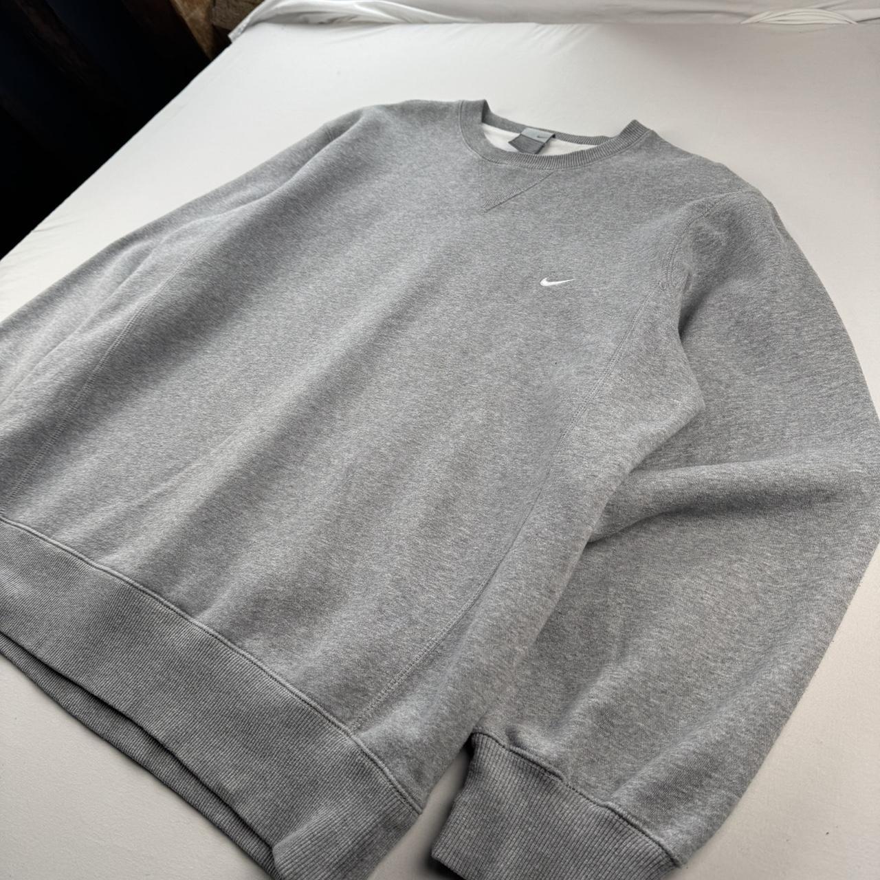 Silvertag 2000s Nike Swoosh Sweatshirt L