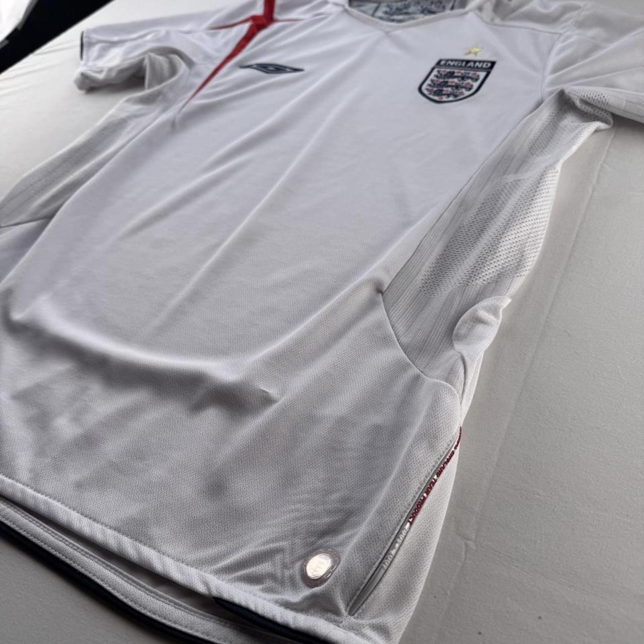 2004-06 Umbro England Home Playing Shirt S
