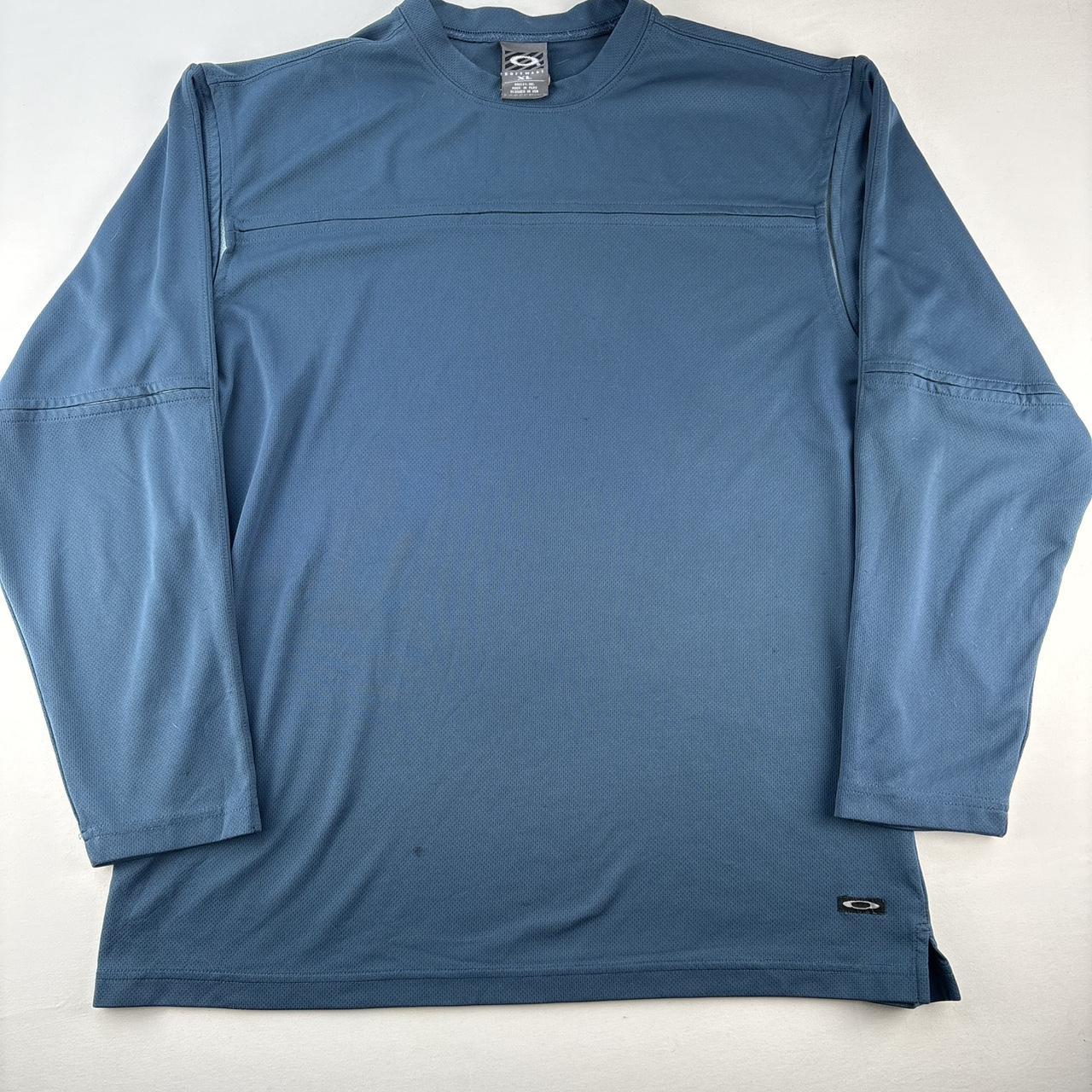 Early 2000s Oakley Software Activewear Long Sleeve T Shirt XL