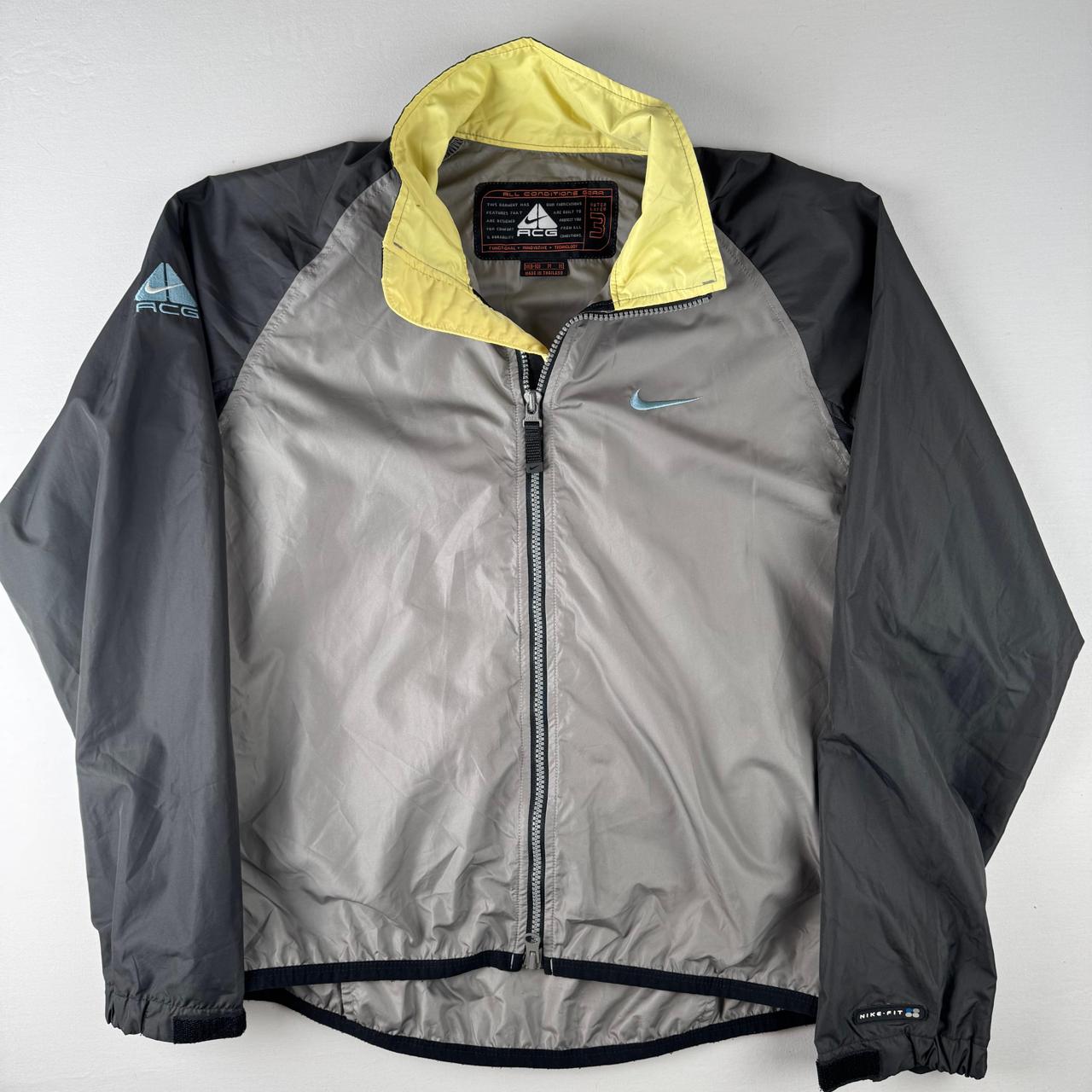 Nike Acg Windbreaker Jacket in Grey Size 10