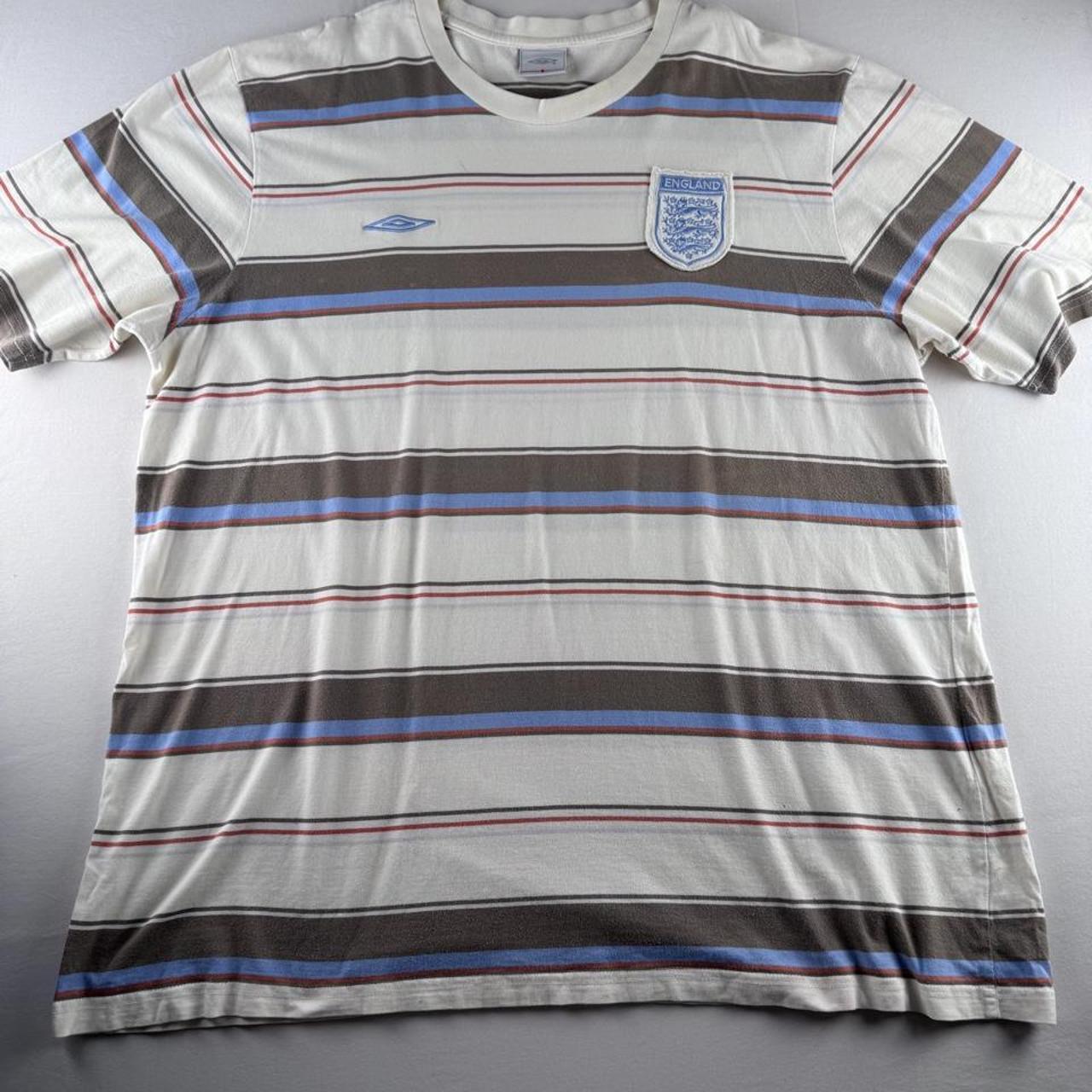 Early 2000s Umbro Casual Striped England Football T-Shirt XXL