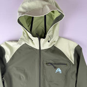 Nike Acg Jacket in Green Size 10