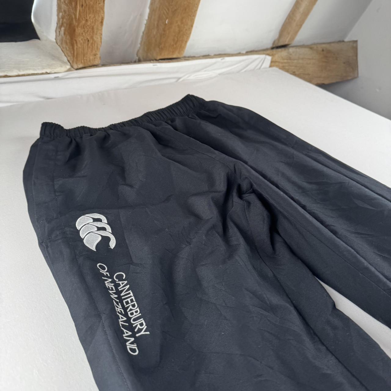 Uncuffed Canterbury Joggers Size 14 Years