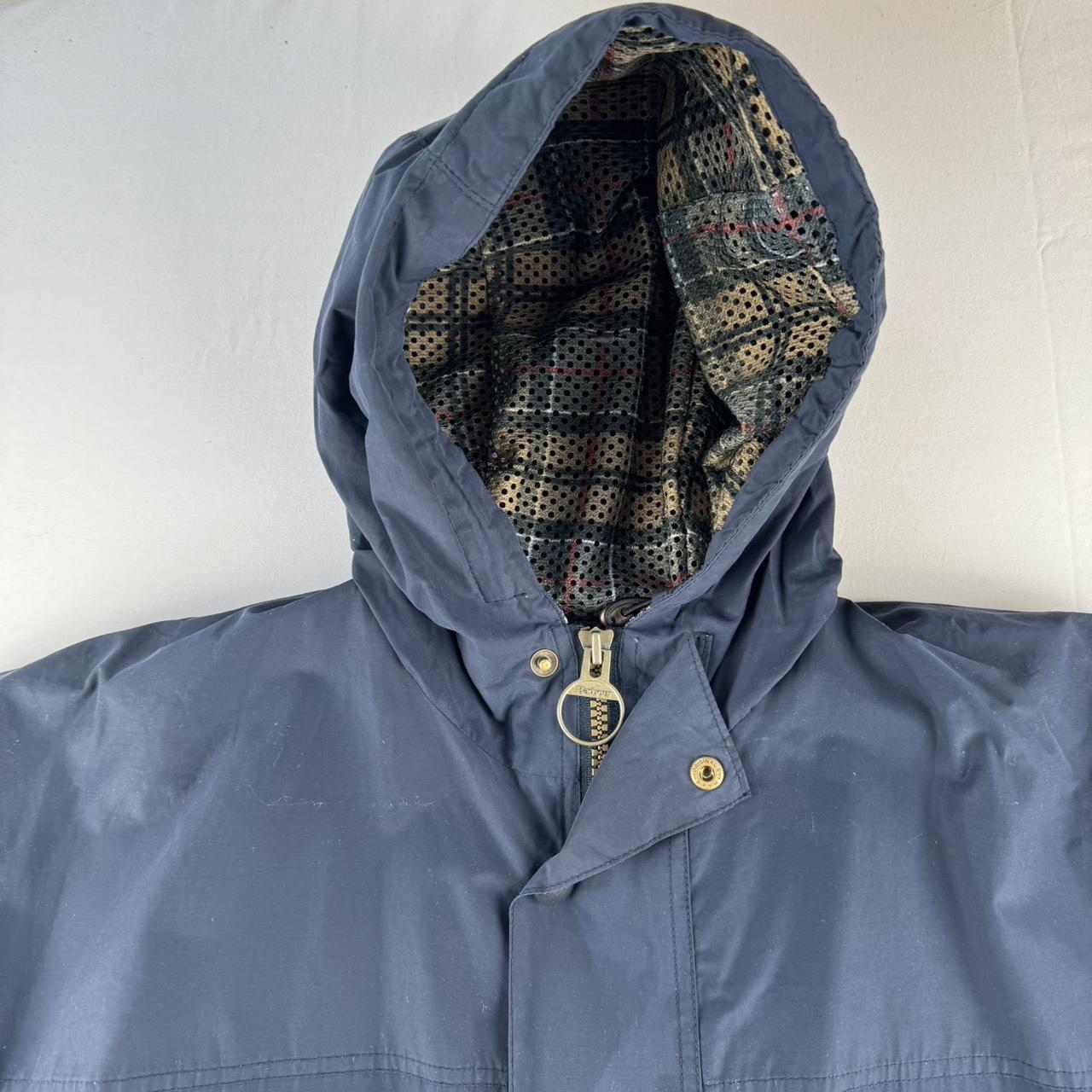 Modern Barbour Navy Durham Stowaway Jacket L