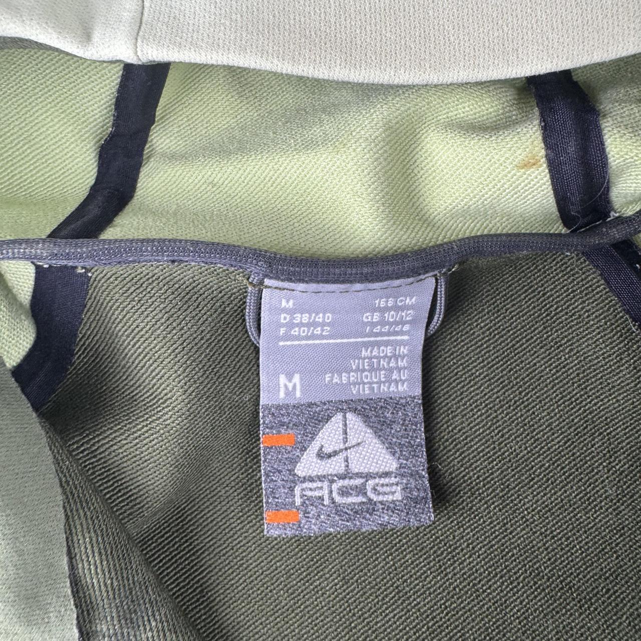 Nike Acg Jacket in Green Size 10