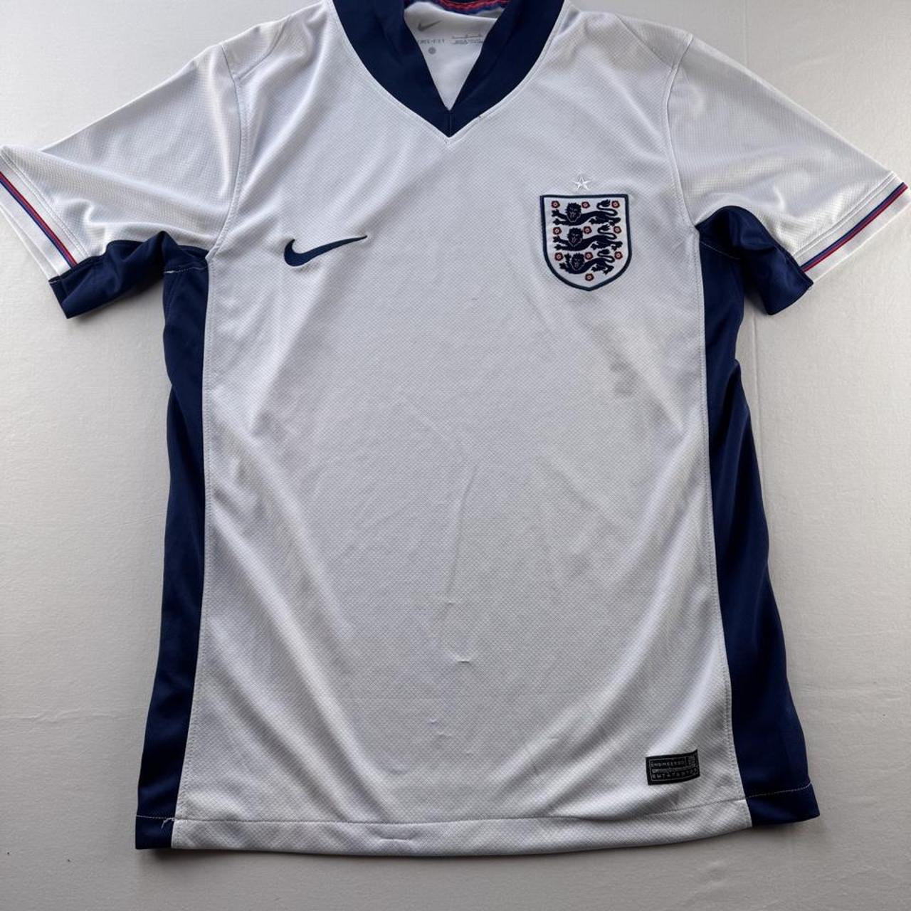 Modern Nike England Football Home 22-23 Shirt L