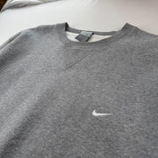 Silvertag 2000s Nike Swoosh Sweatshirt L