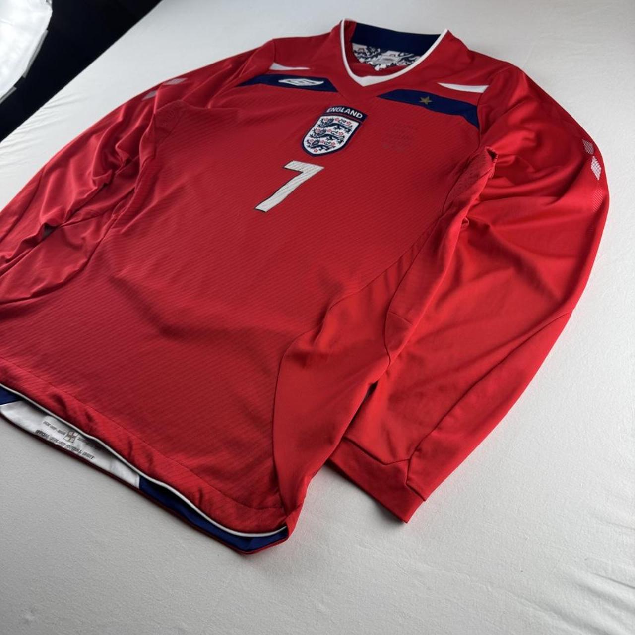 2008 England Umbro Number 7 David Beckham Away Long Sleeve Jersey M