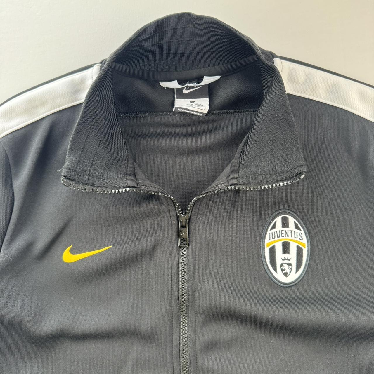 Mid 2000s Nike Embroidered Juventus Track Jacket L