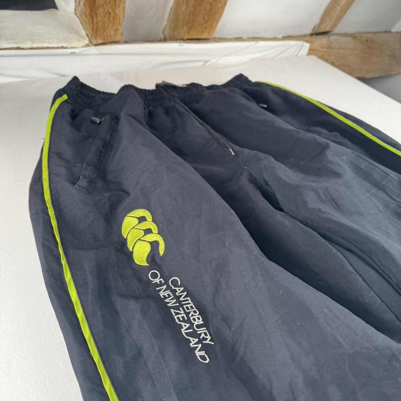 Uncuffed Canterbury Joggers Size L