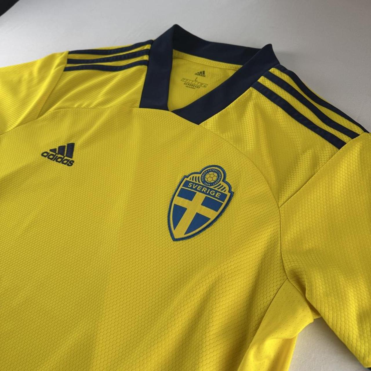 Adidas Modern Sweden Home Playing Jersey L