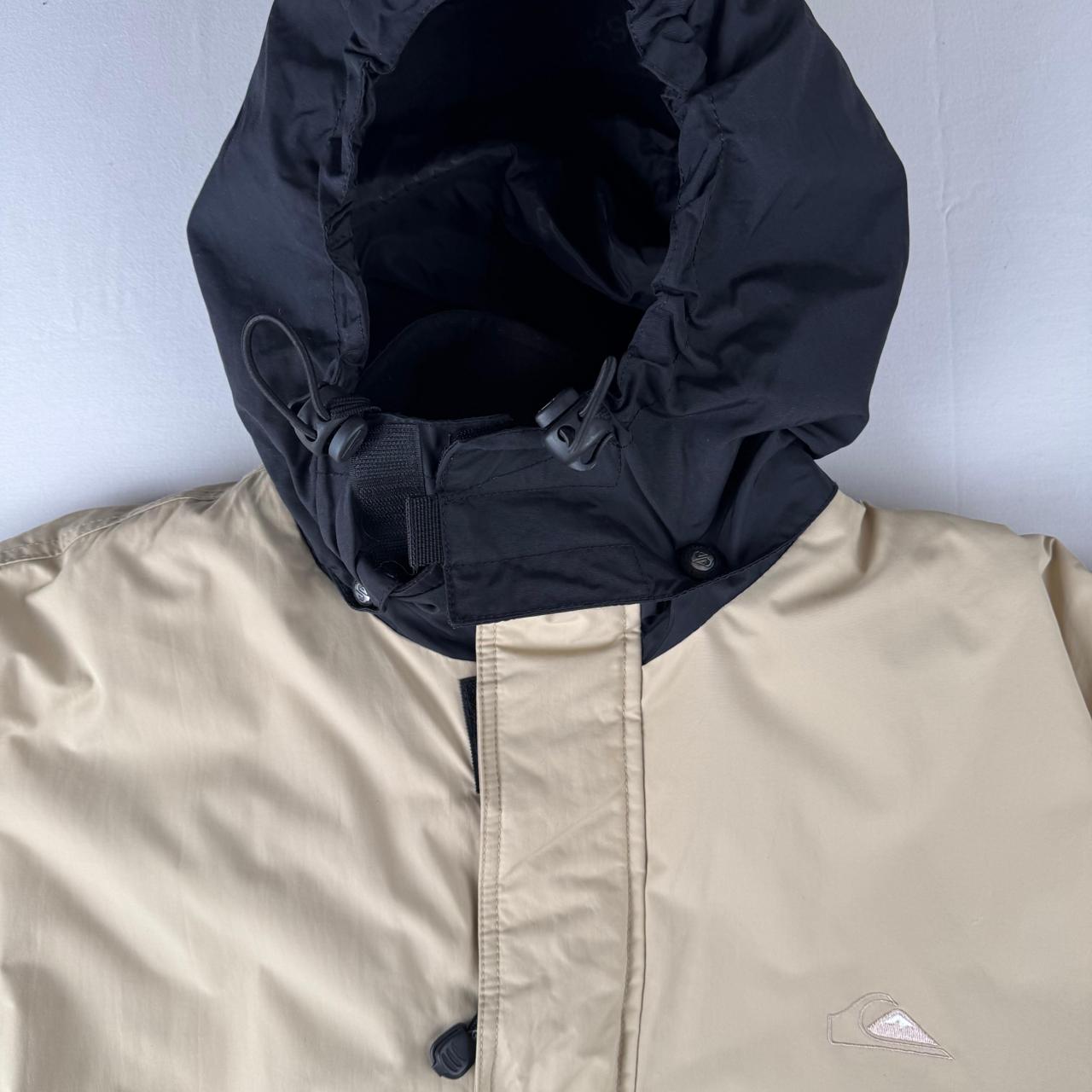 Quiksilver Ski Jacket in Beige Size XL