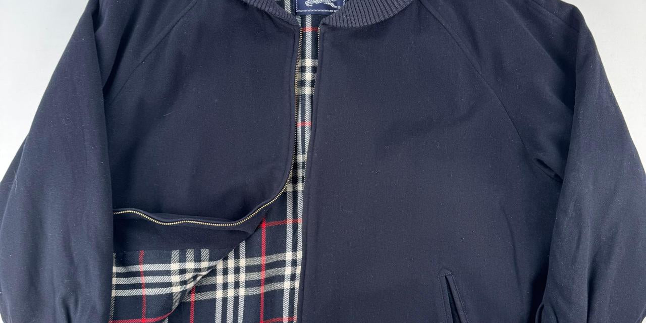 Burberrys Jacket in Navy Size XL