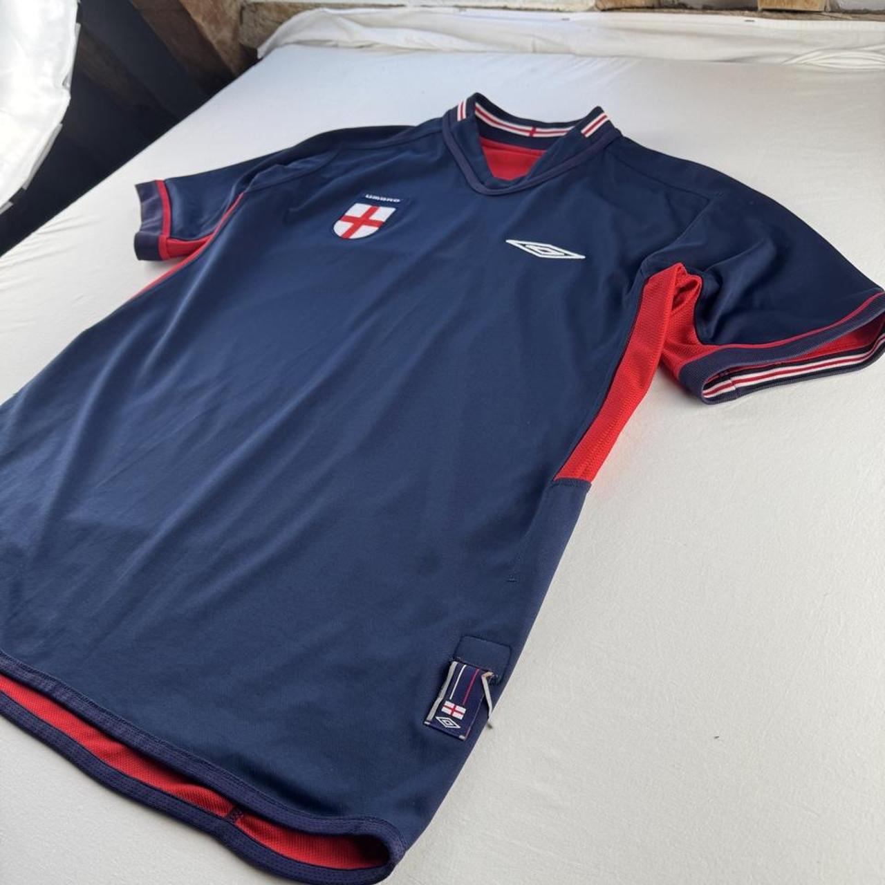 Umbro 2004 England Football Reversible Playing Shirt L