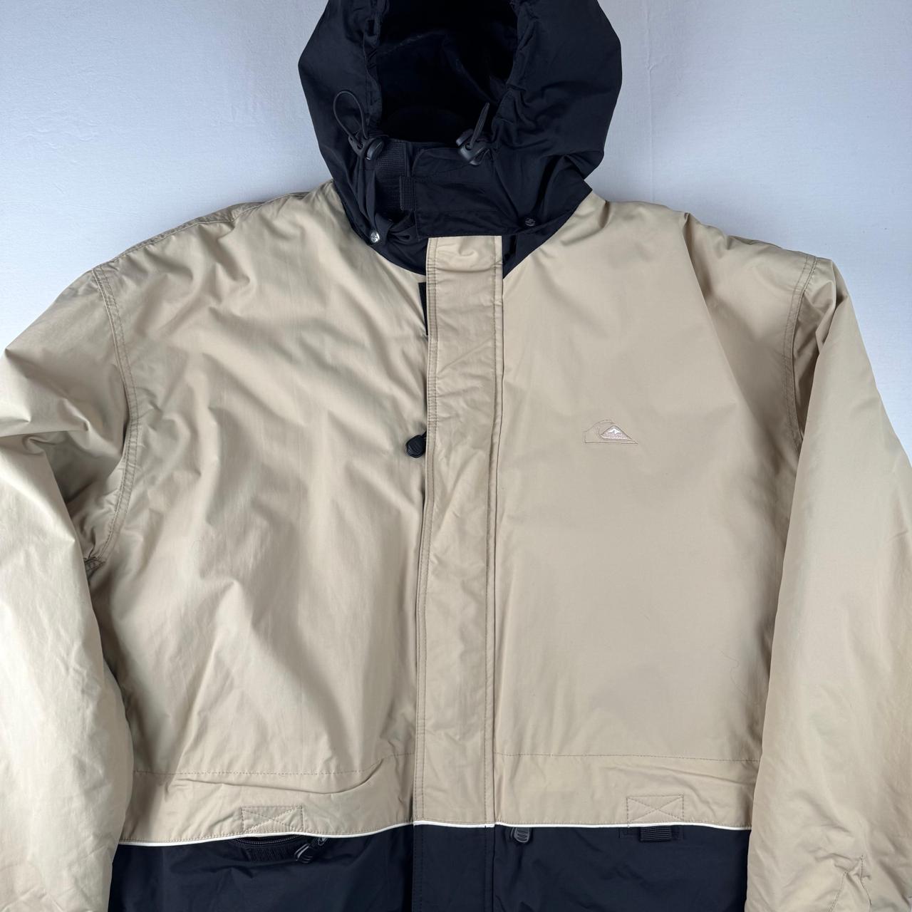 Quiksilver Ski Jacket in Beige Size XL