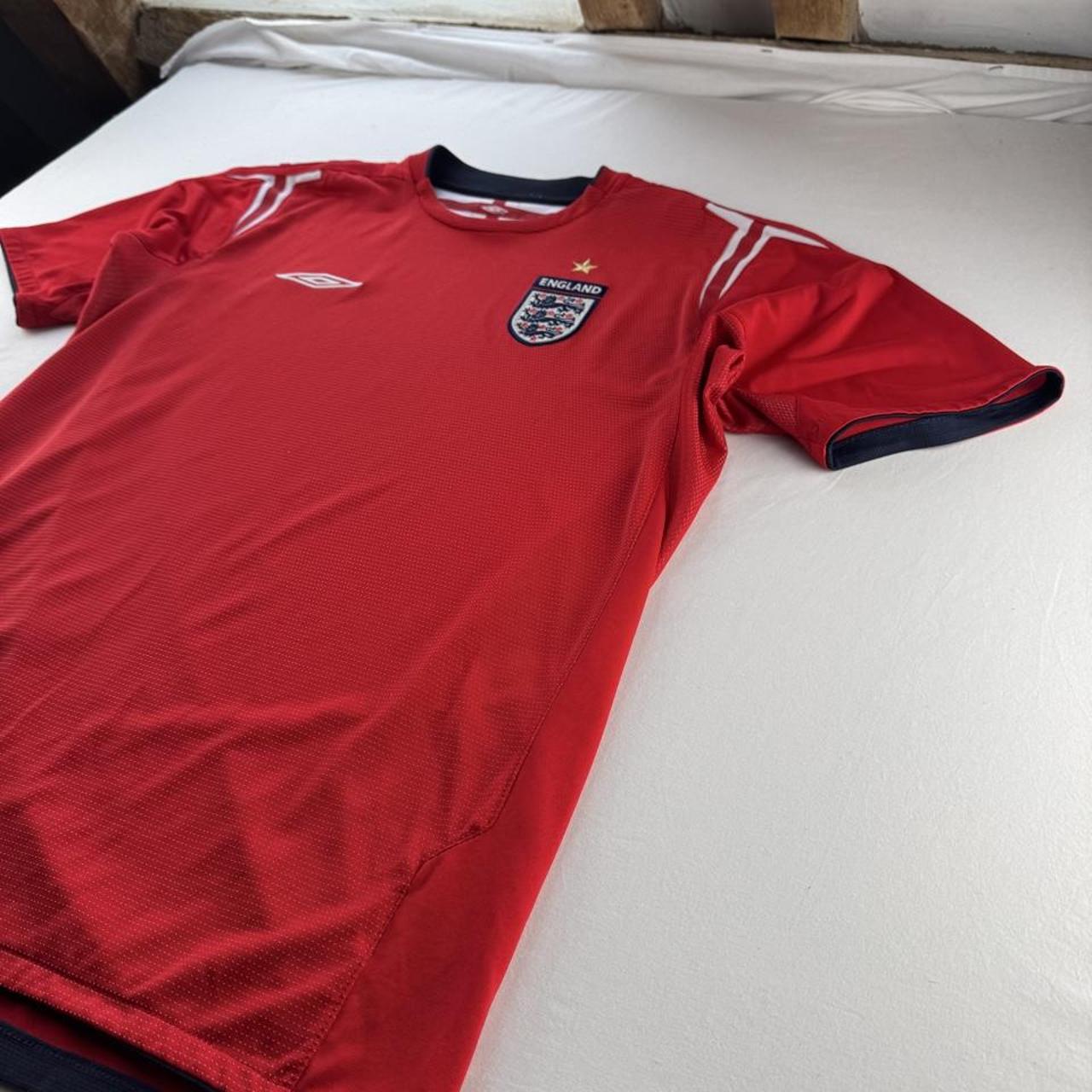 Umbro 2004-06 England Away Playing Shirt L