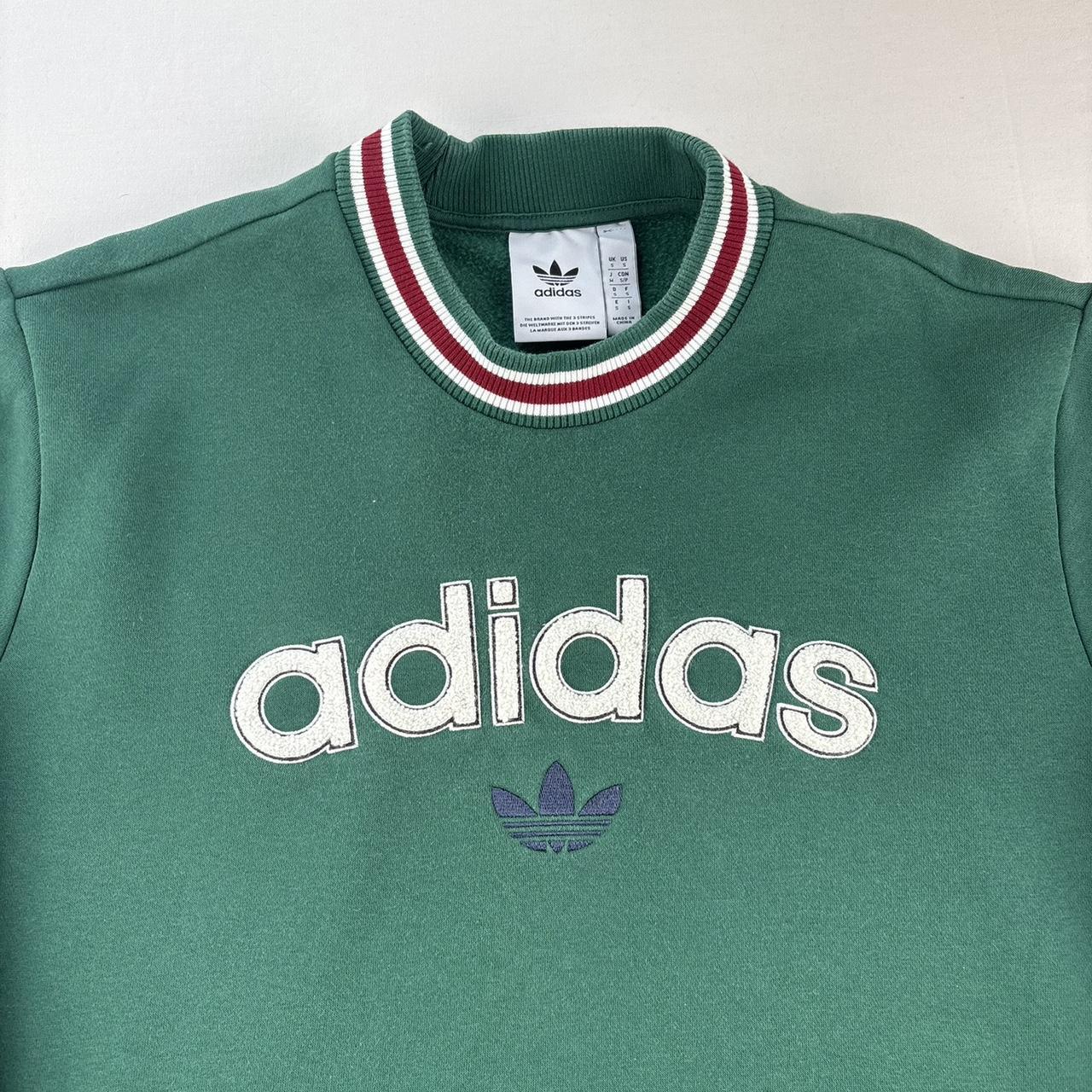 Modern Adidas Fleece Embroidered Crewneck Jumper S