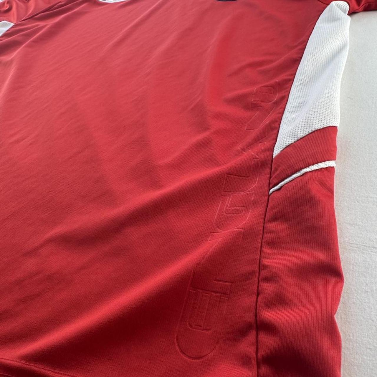 Umbro 2006 England Alternative Playing Jersey