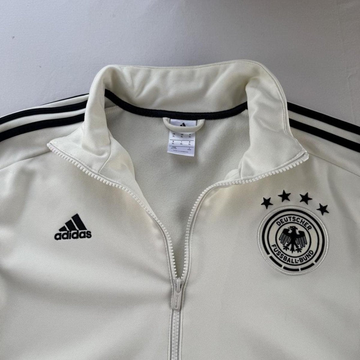 Adidas 2015-16 Germany Football Tracksuit Jacket XL - Threads Uncovered